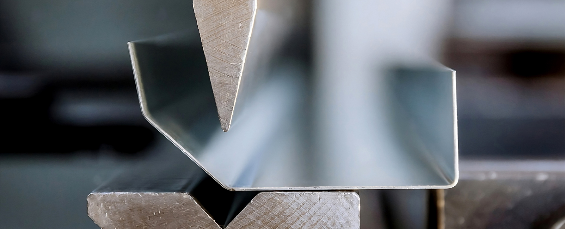 sheet-bending machine